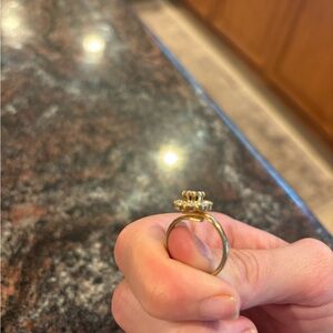 Purple stone gold ring